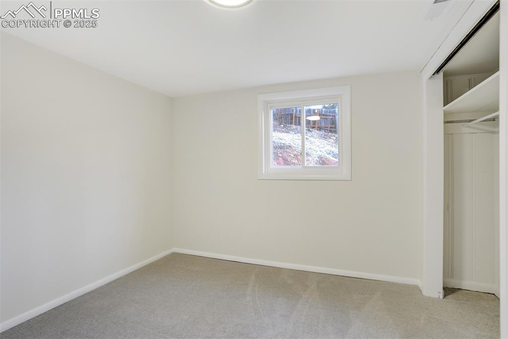 Image 22 of 41: Bedroom