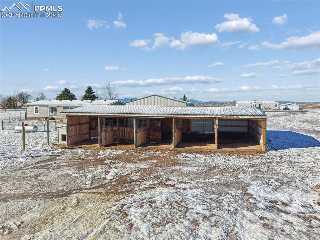 Image 42 of 50: Other