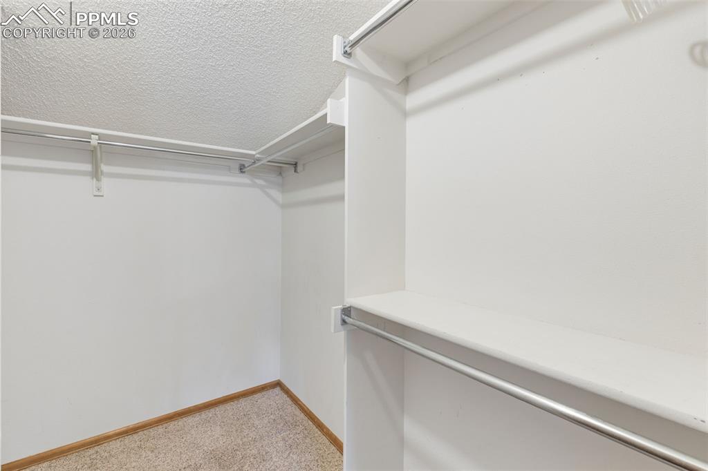 Image 23 of 43: Closet