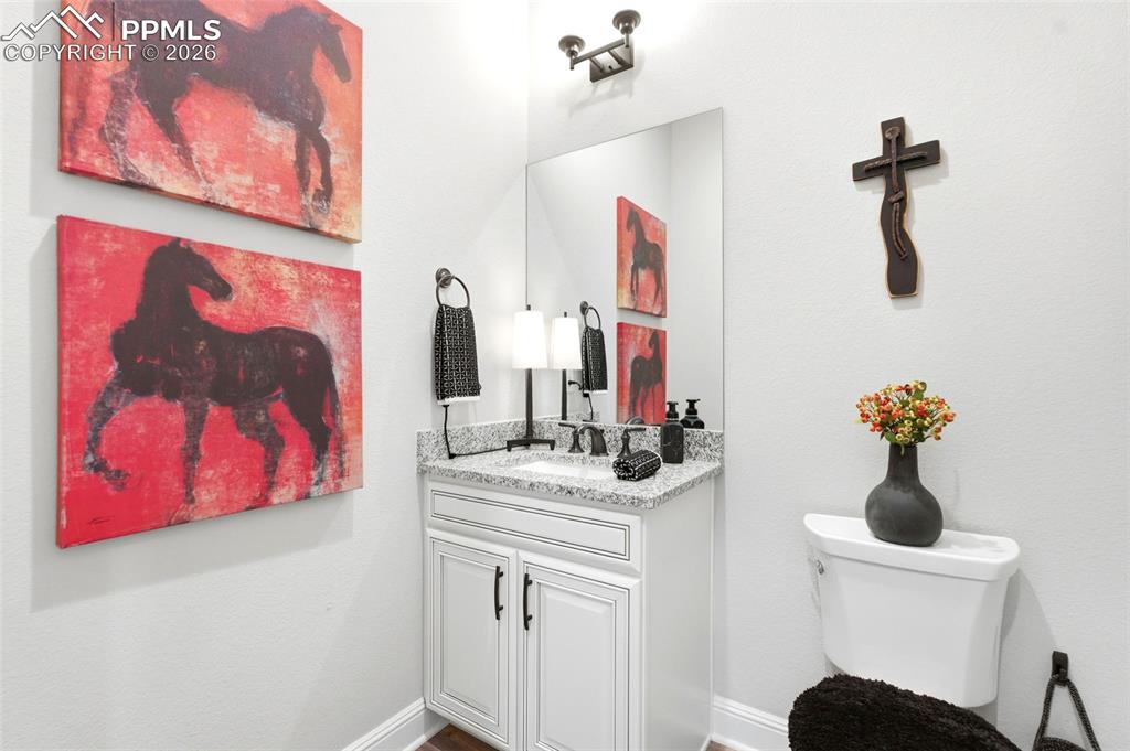 Image 19 of 43: Bathroom