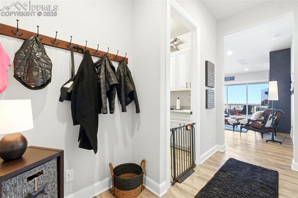 Image 27 of 43: Mud Room