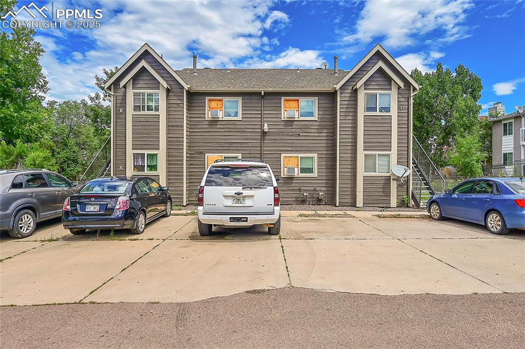 Image 29 of 39: Front of Structure