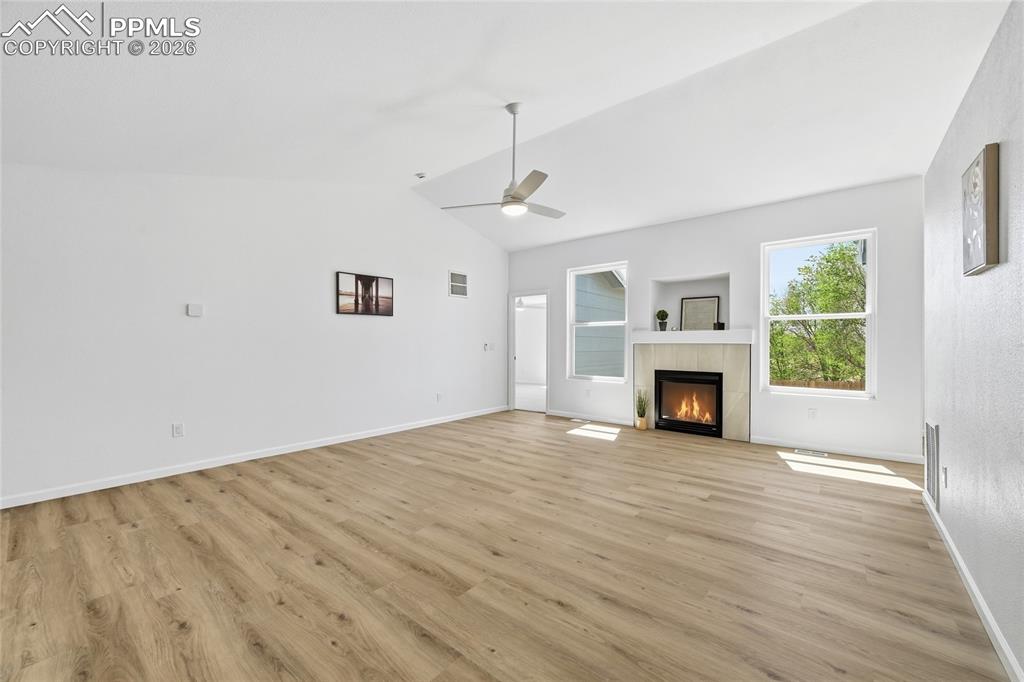 Image 2 of 30: Living Room