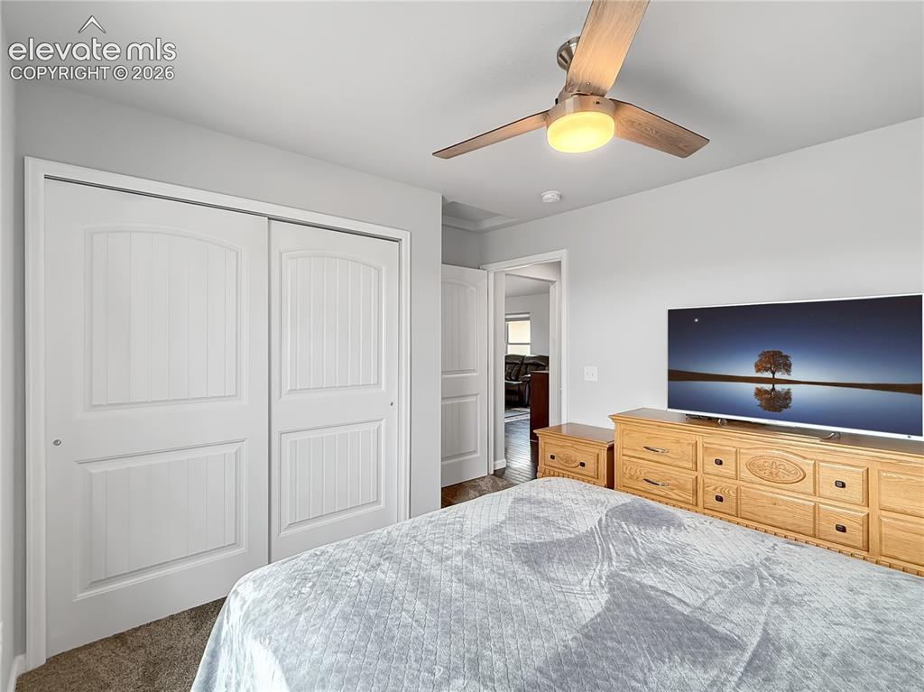 Image 16 of 42: Bedroom