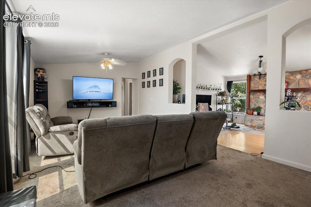 Image 15 of 47: Living Room