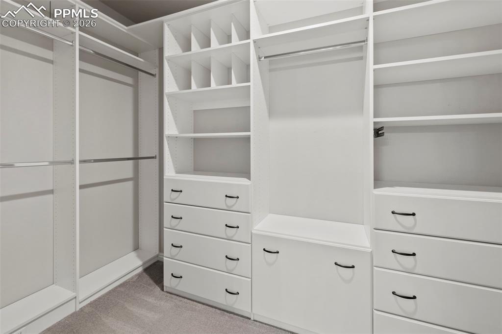 Image 17 of 43: Closet