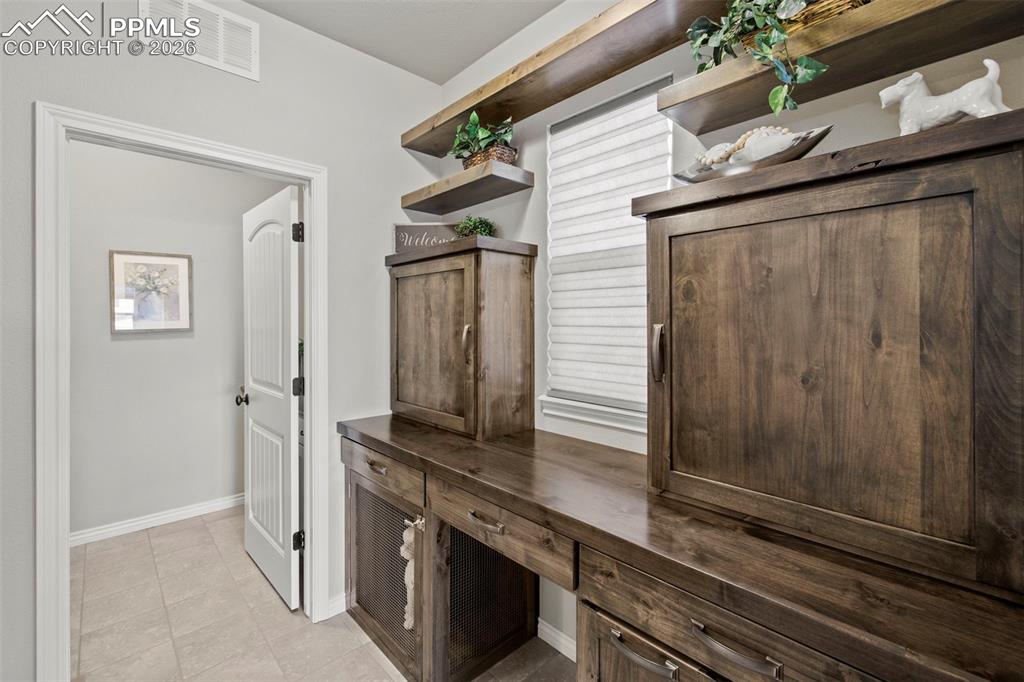 Image 22 of 43: Mud Room