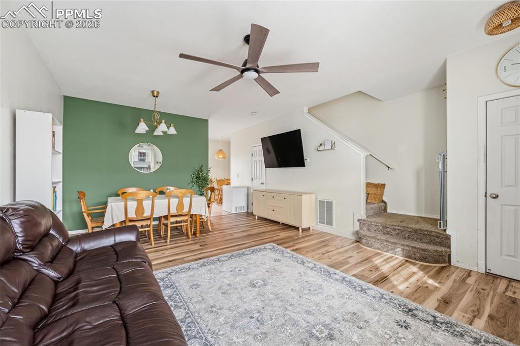 Image 7 of 30: Living Room