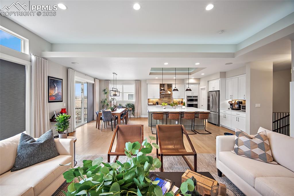 Image 9 of 50: Living Room