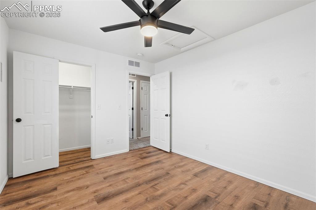 Image 19 of 43: Bedroom