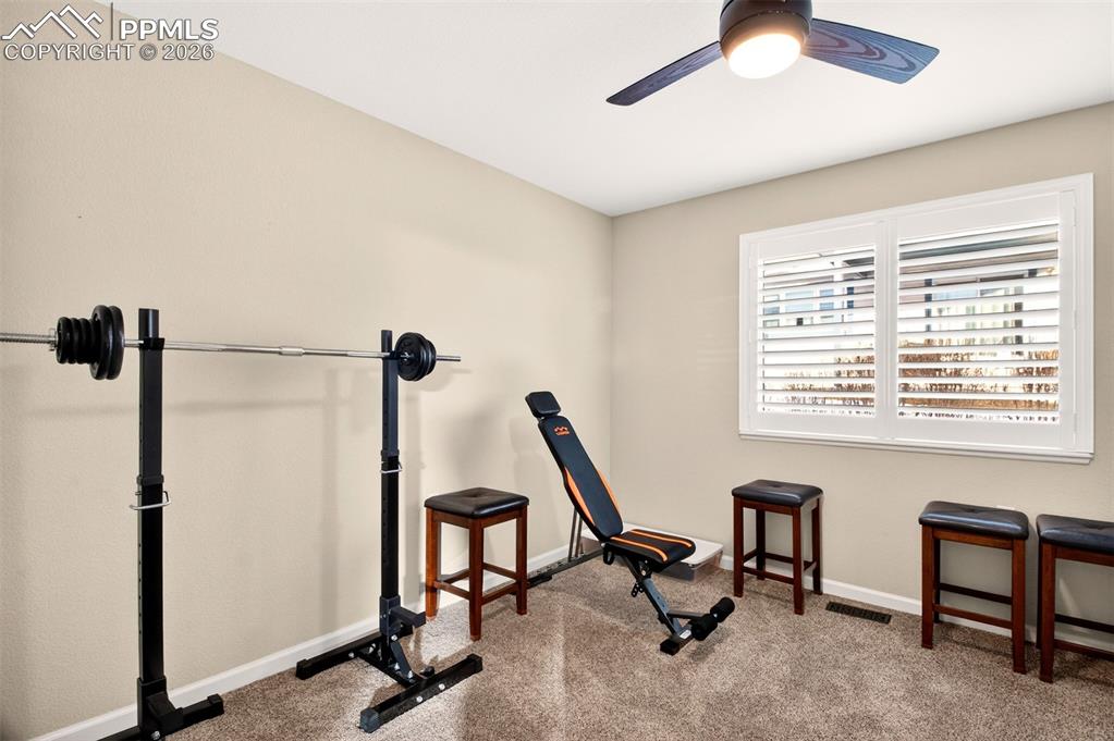 Image 19 of 42: Bedroom