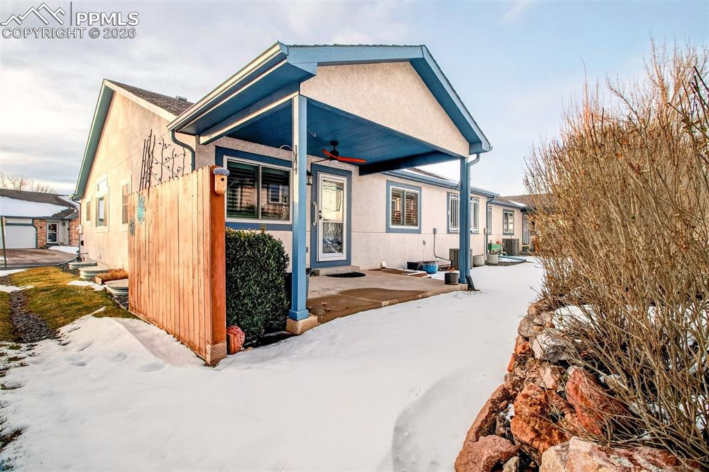 Image 39 of 42: Back of Structure