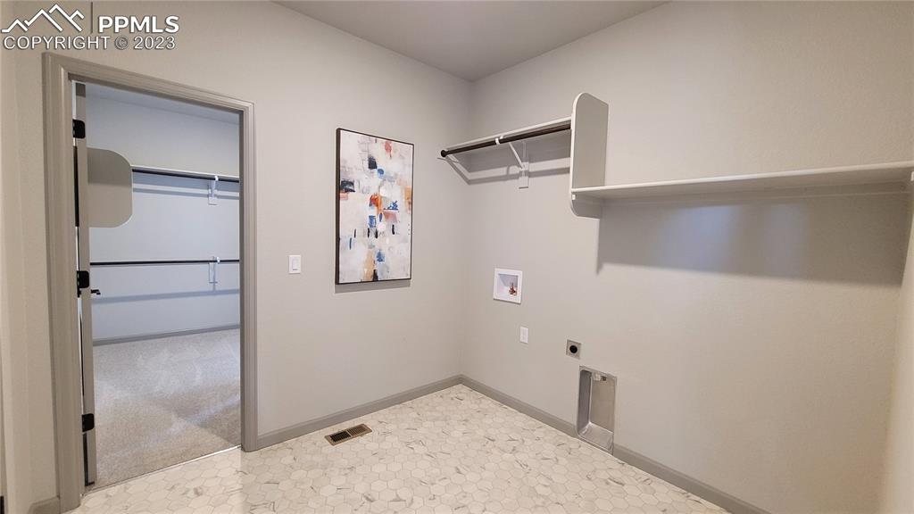 Listing 6189443, Image 23 of 24