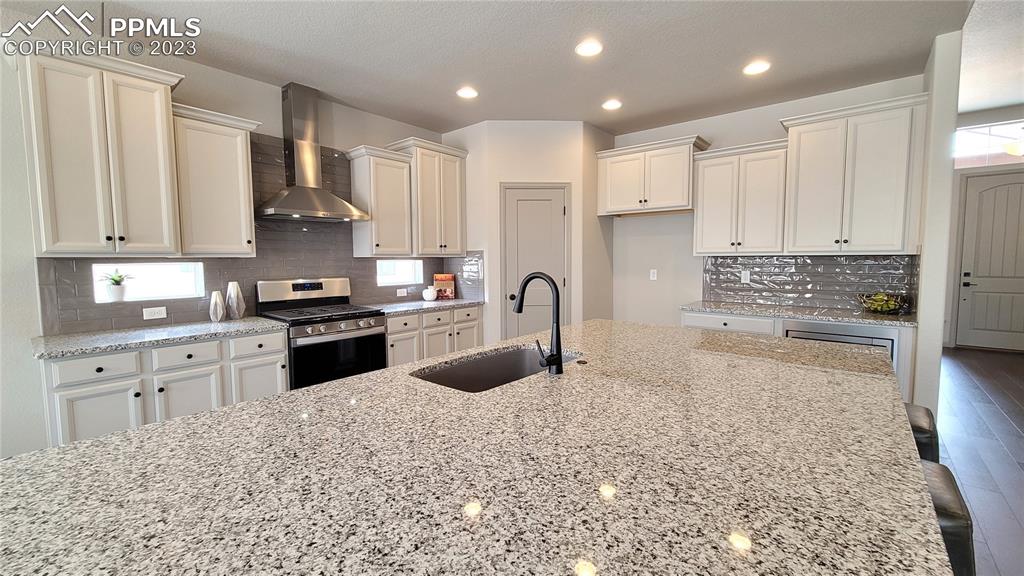 Listing 6189443, Image 9 of 24