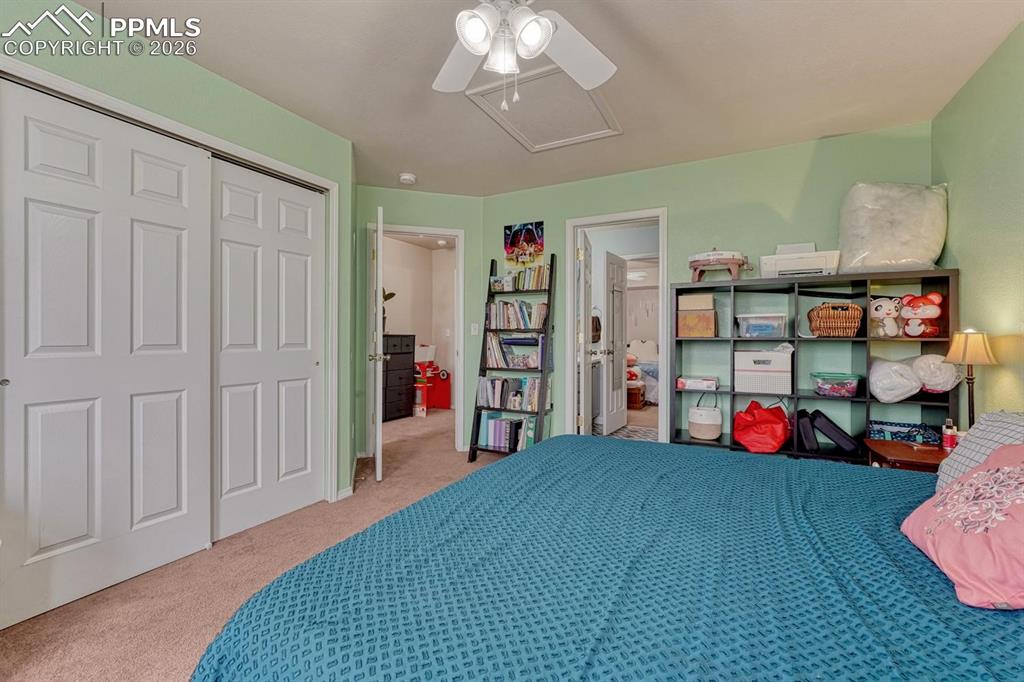 Image 11 of 25: Upper Level