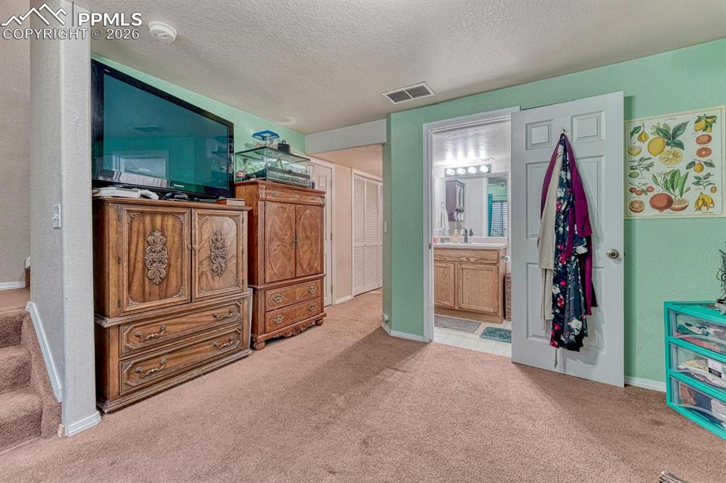 Image 18 of 25: Basement