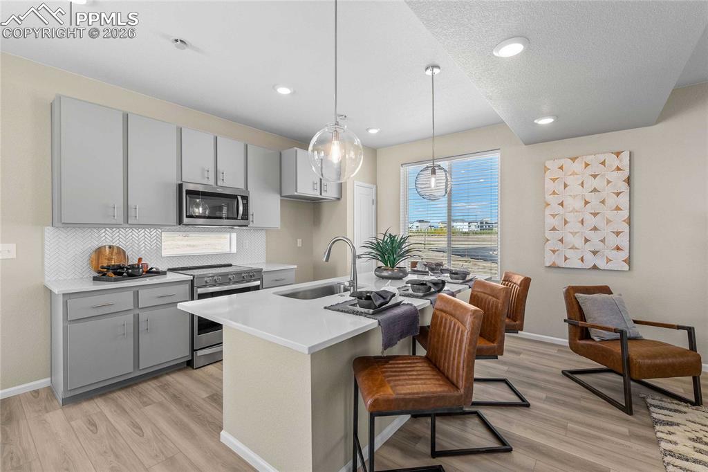 Image 14 of 25: Photos of a model home