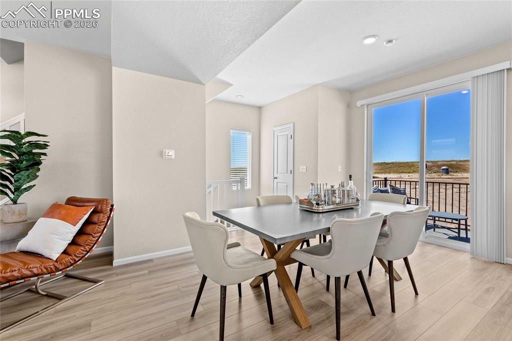 Image 4 of 25: Photos of a model home