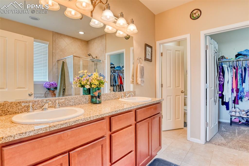 Image 21 of 47: Master Bathroom