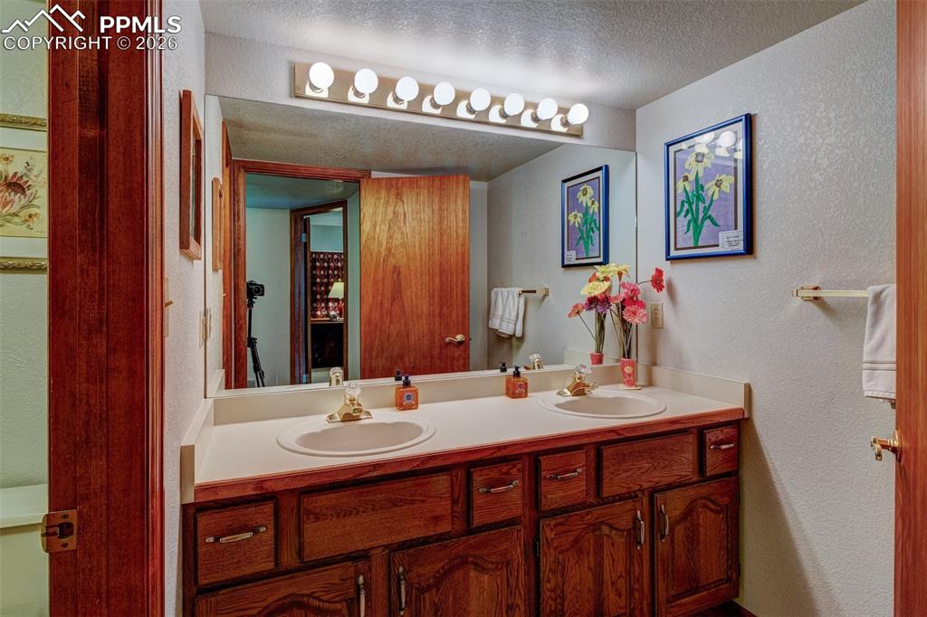 Image 39 of 39: Lower level full bath