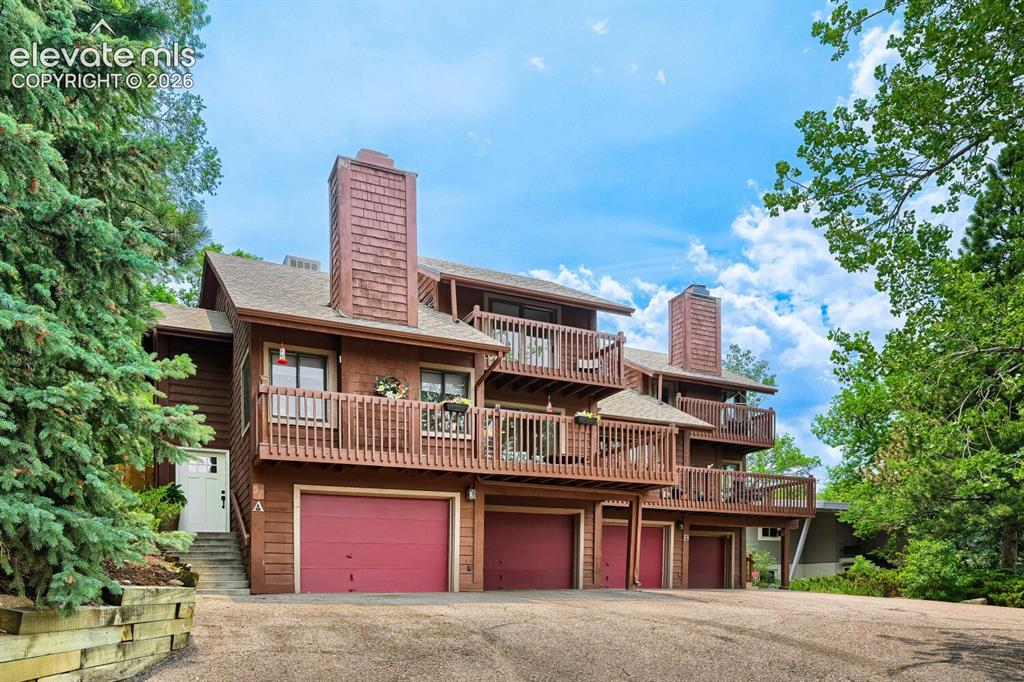 Caption: Oversized 2 Car Garage 