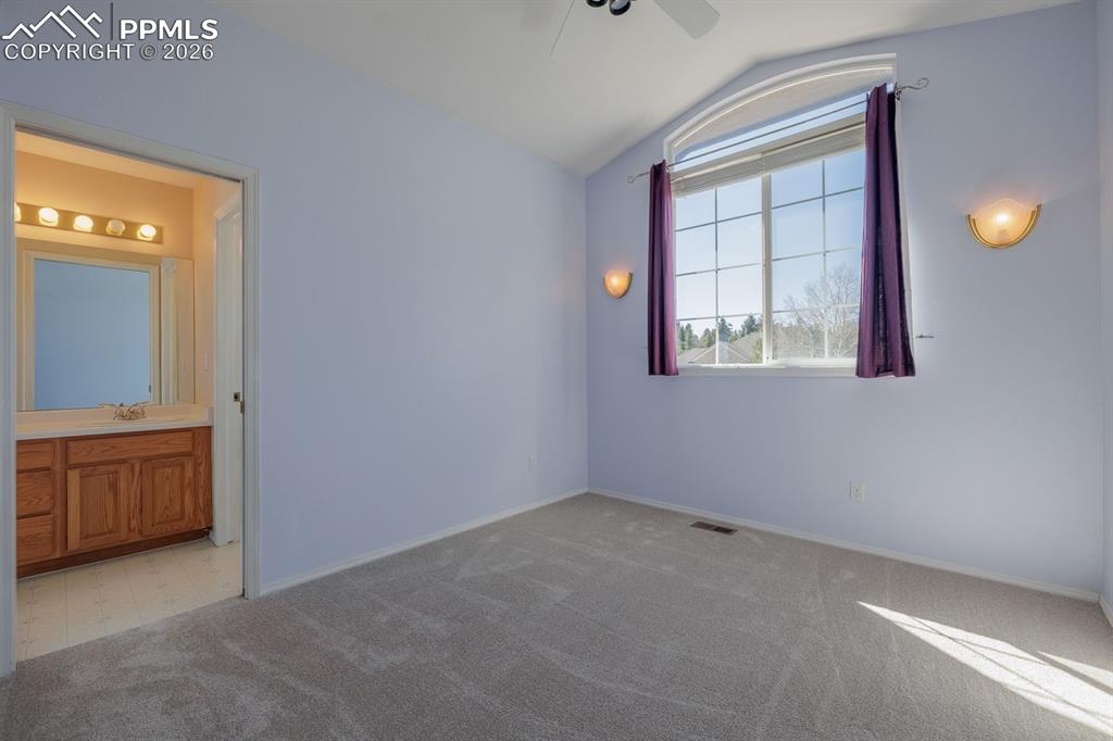 Image 26 of 49: Bedroom