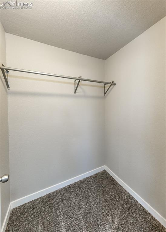 Image 23 of 45: Closet