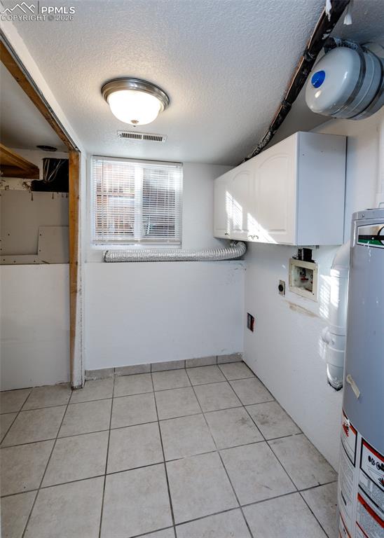 Image 41 of 45: Laundry