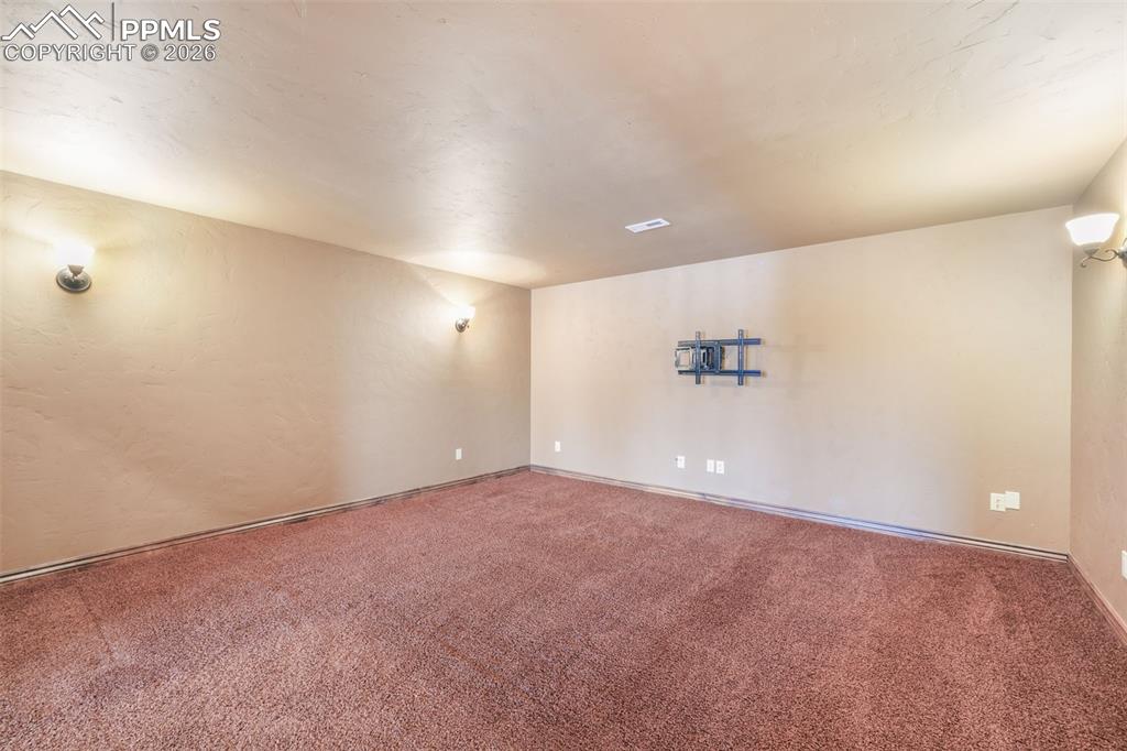 Image 38 of 50: Media Room