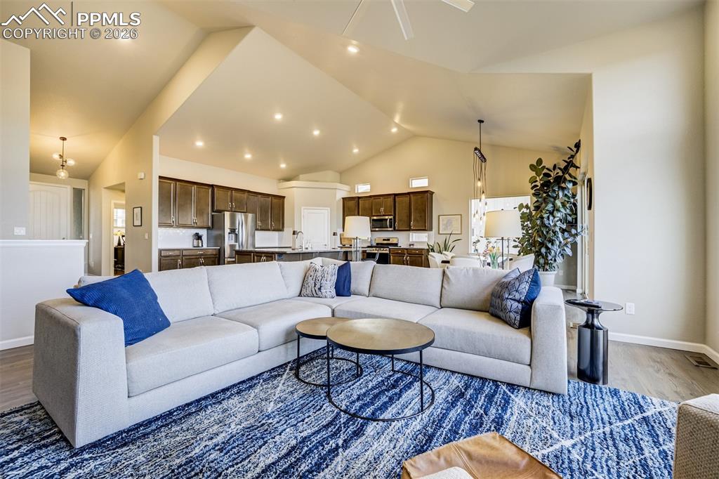 Image 10 of 50: Living Room