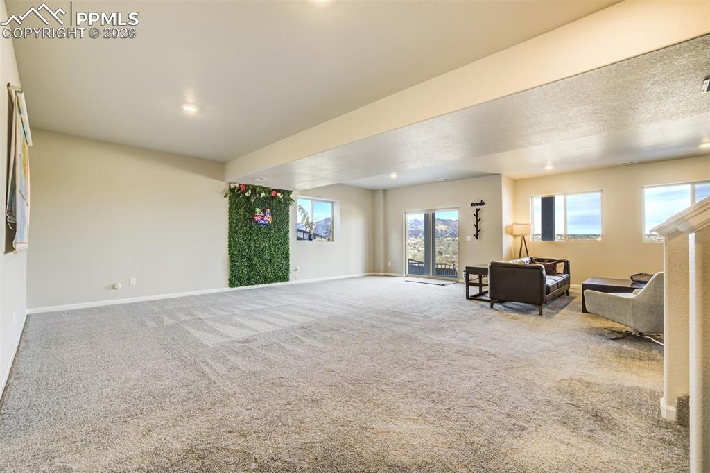 Image 29 of 50: Family Room