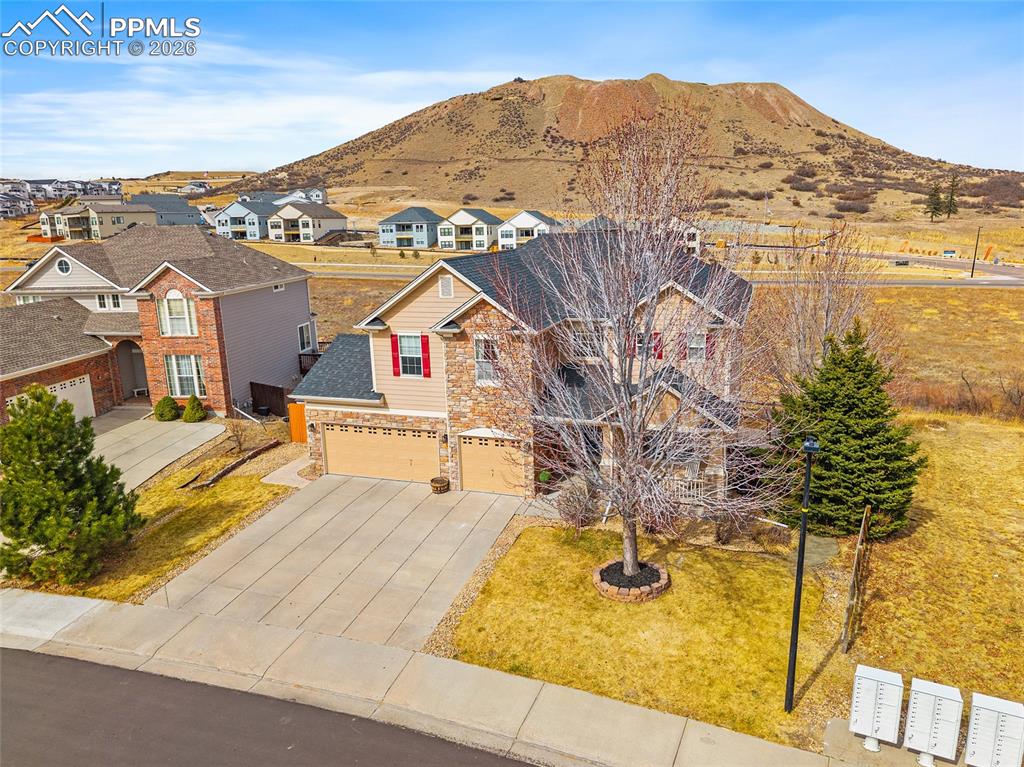 Image 40 of 44: Front of Structure