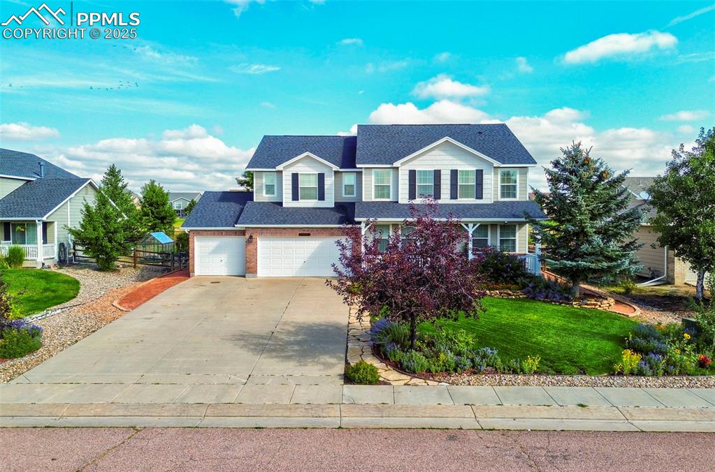 Image 2 of 48: Front of Structure