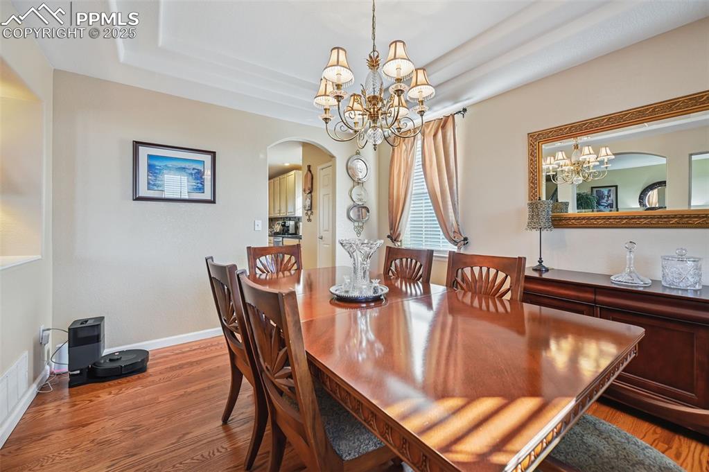 Image 7 of 48: Dining Area