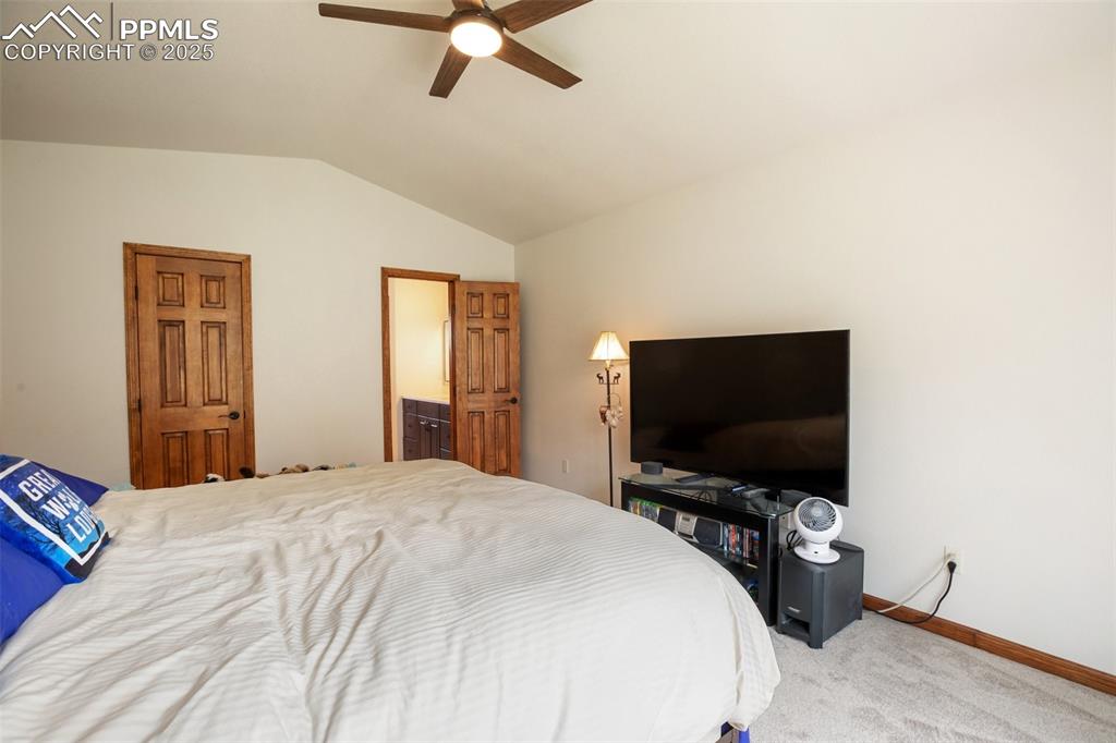 Image 20 of 42: Bedroom