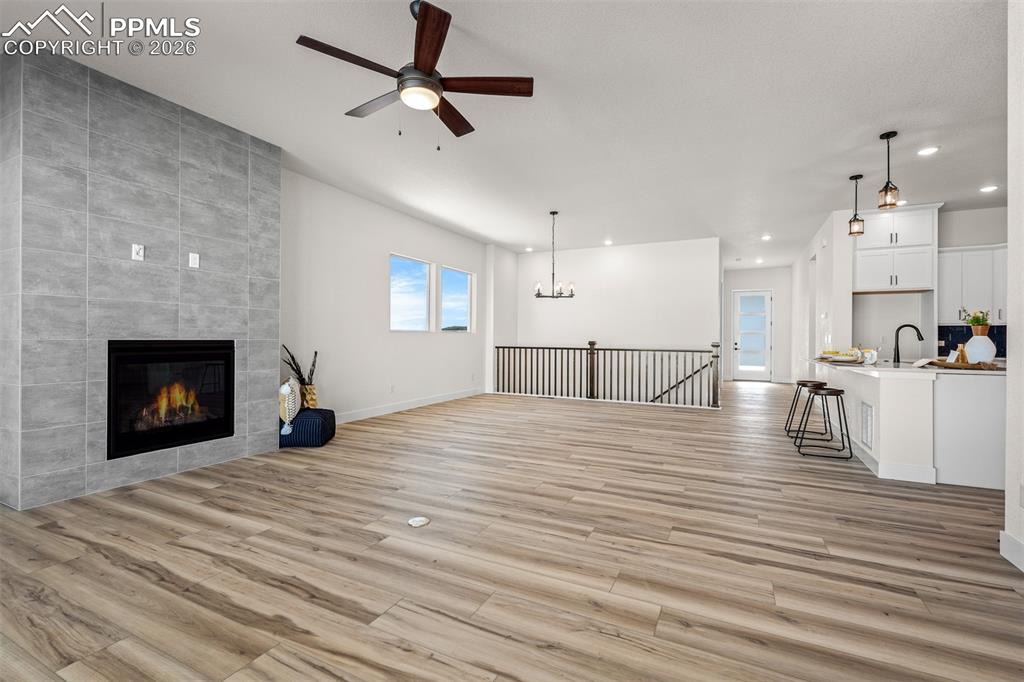 Image 2 of 37: Living Room