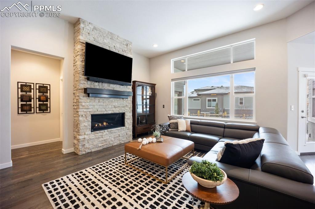 Image 10 of 49: Living Room