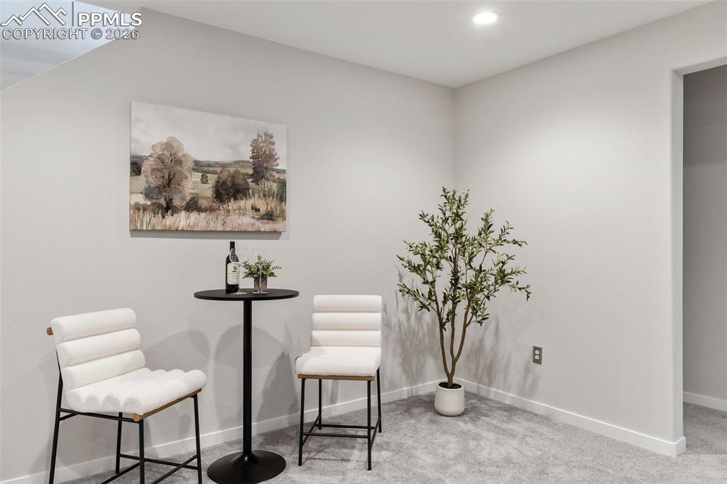 Image 37 of 49: Sitting Room