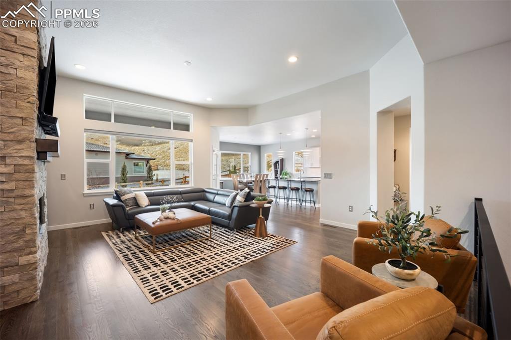 Image 8 of 49: Living Room