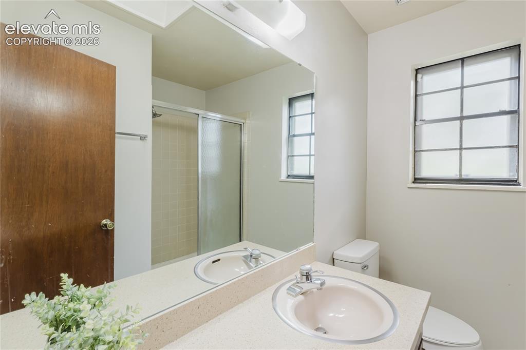 Image 32 of 36: Master Bathroom