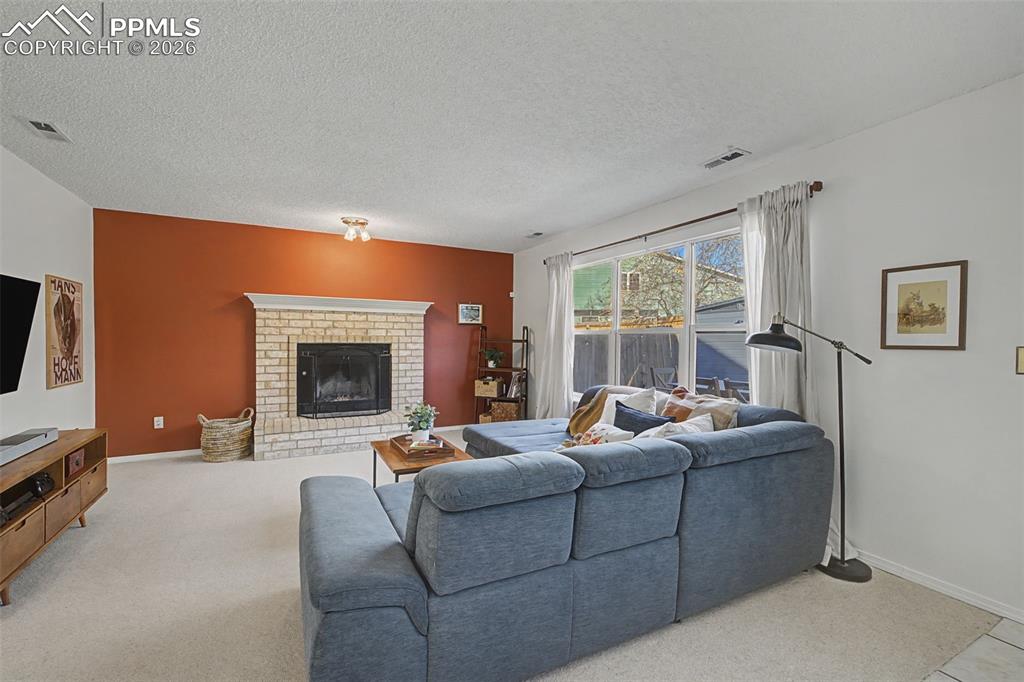 Image 19 of 41: Family Room