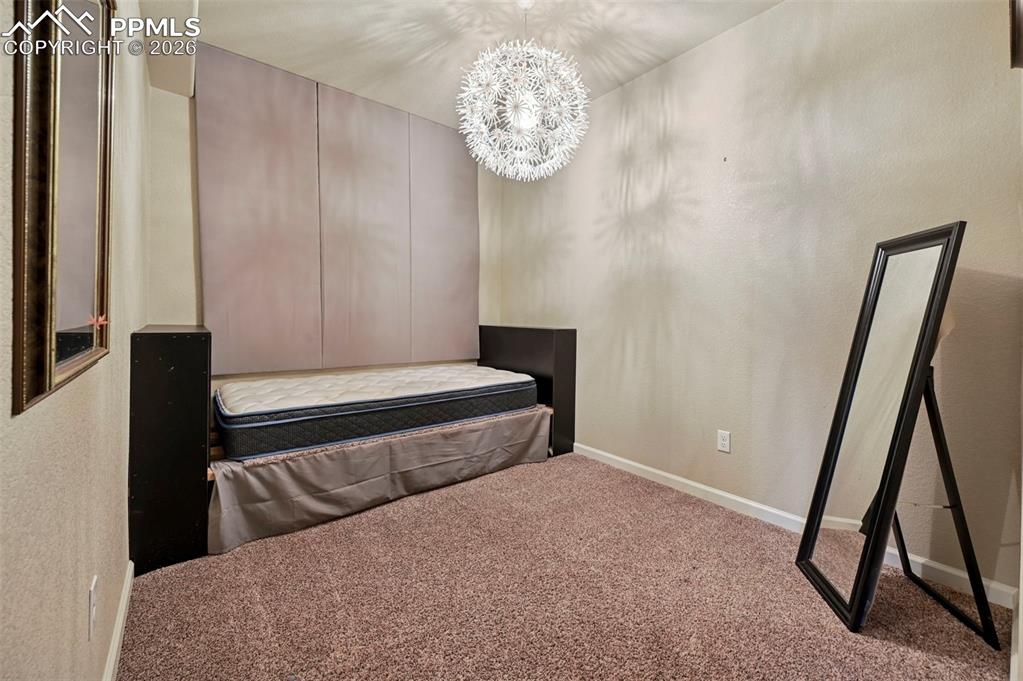 Image 21 of 40: Bedroom