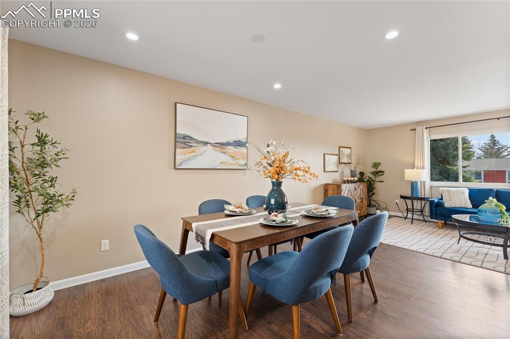 Image 8 of 36: Dining Area