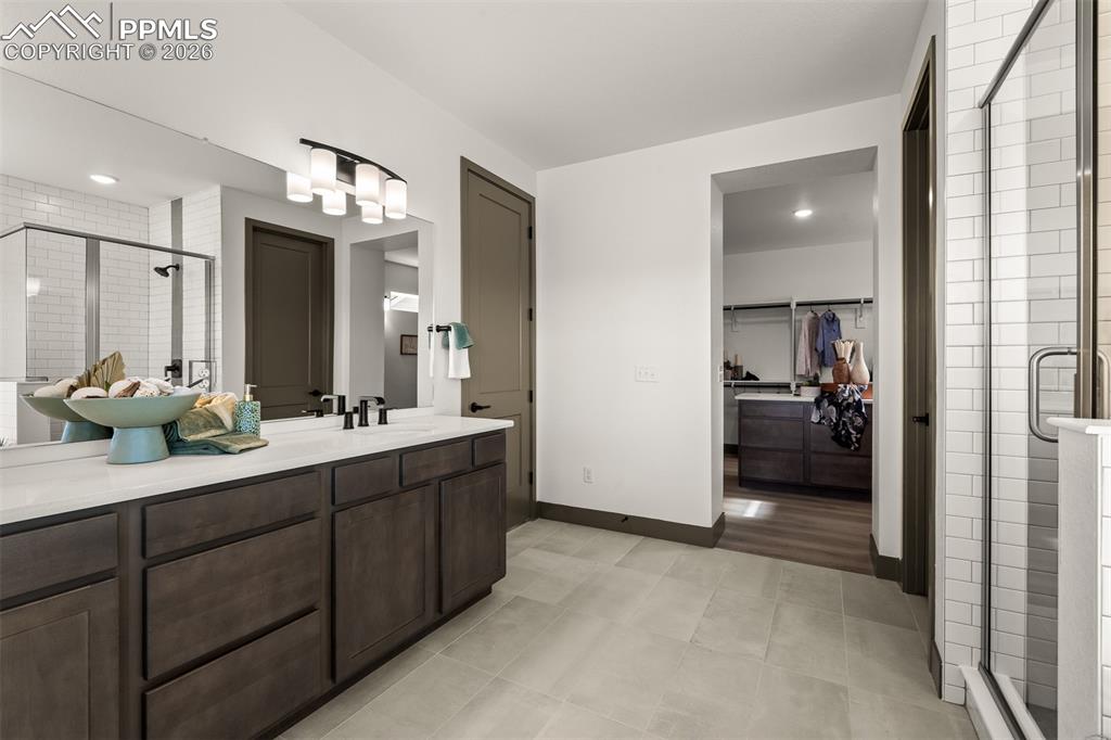 Image 26 of 48: Master Bathroom