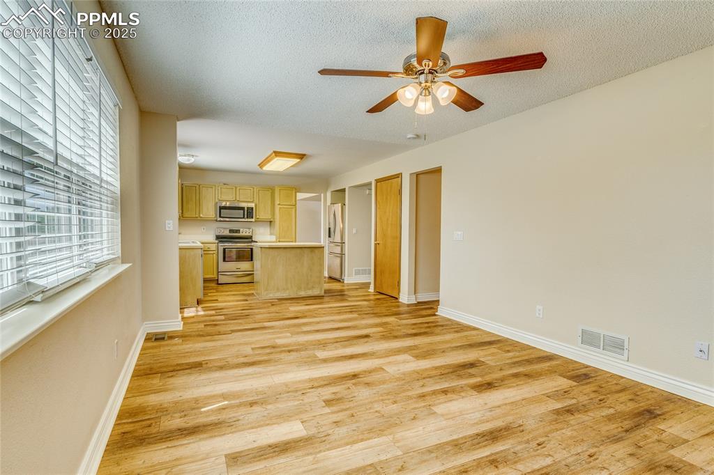 Image 13 of 46: Living Room