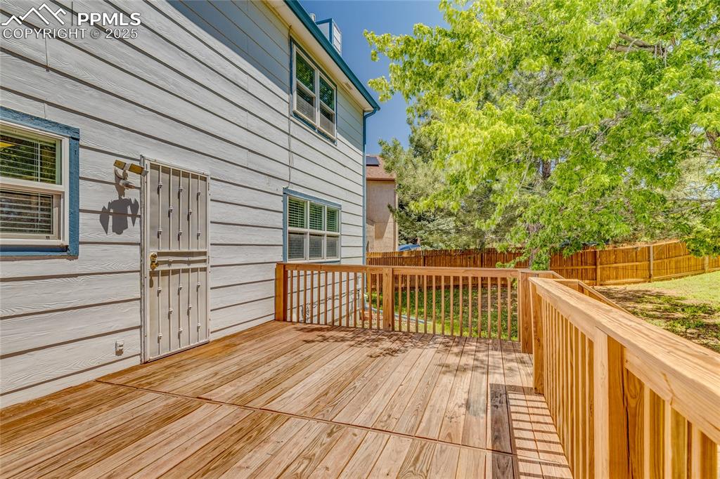 Image 46 of 46: Deck