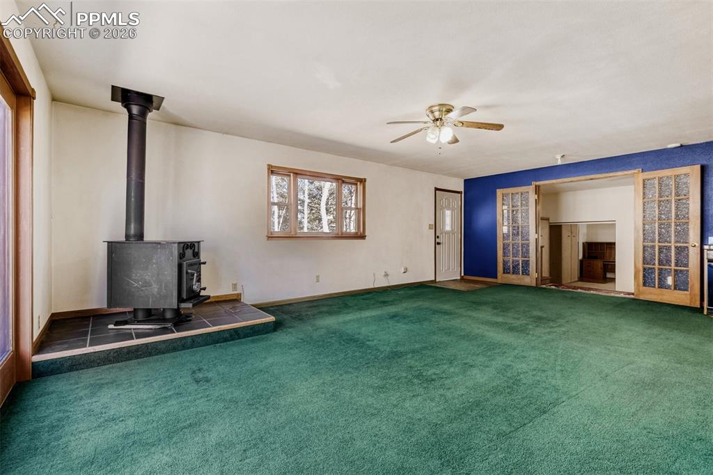 Image 9 of 34: Living Room