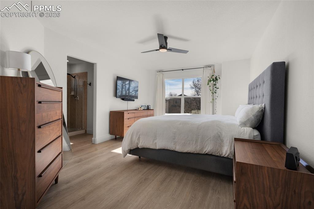 Image 22 of 42: Master Bedroom