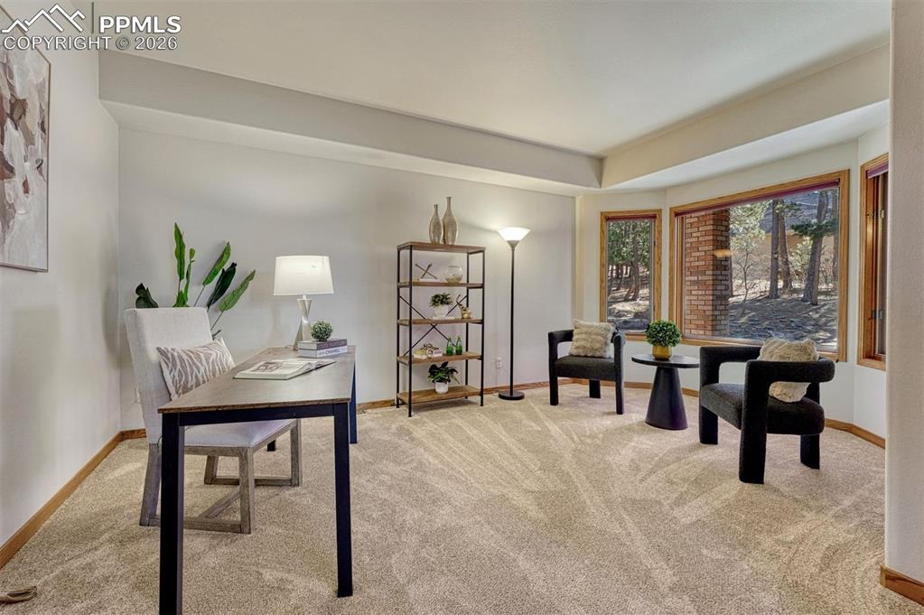 Image 10 of 35: Office