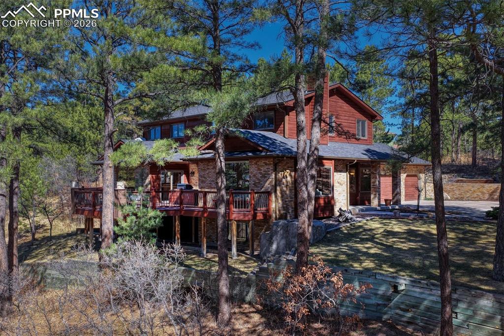 Image 34 of 35: Back of Structure